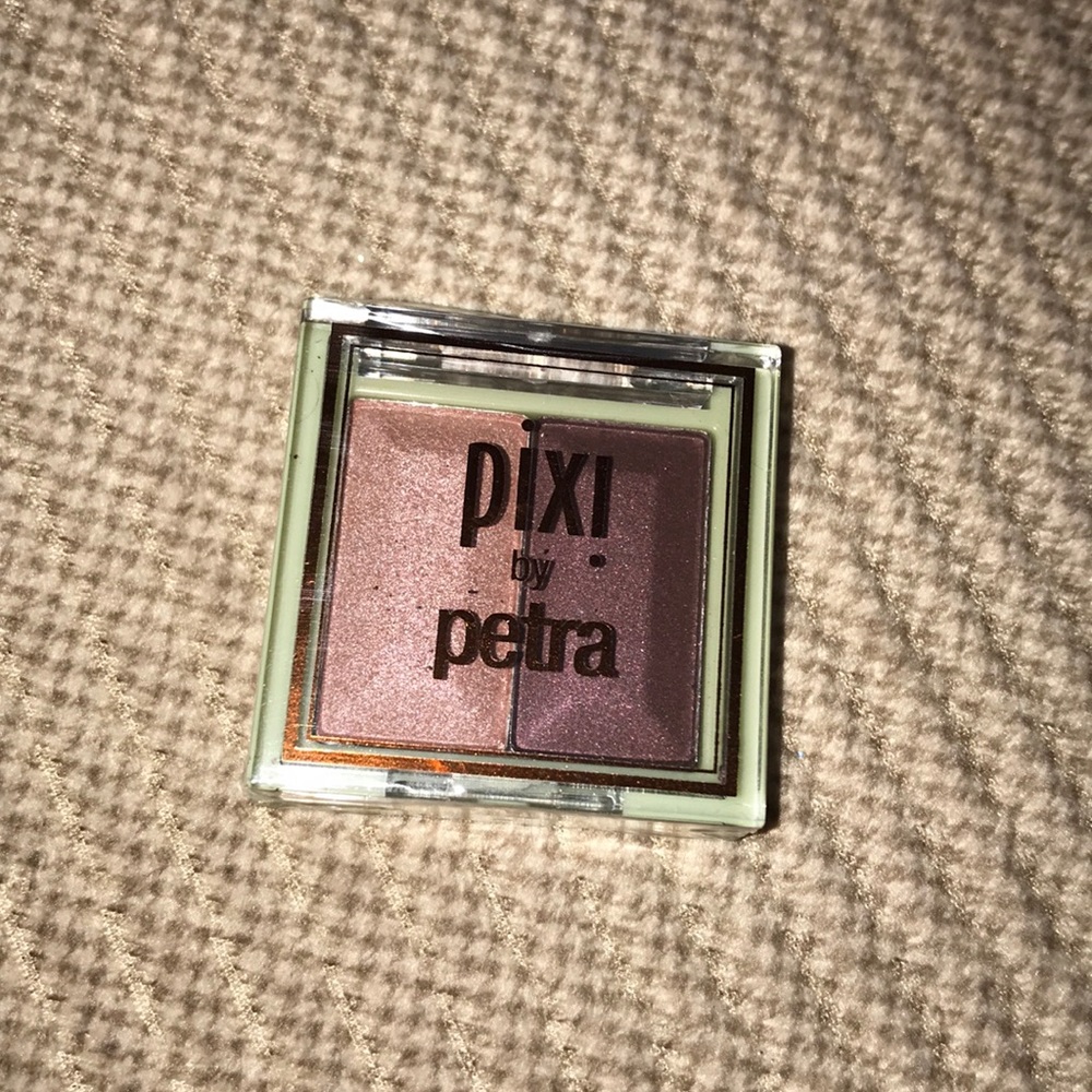 Pixi By Petra eyeshadow